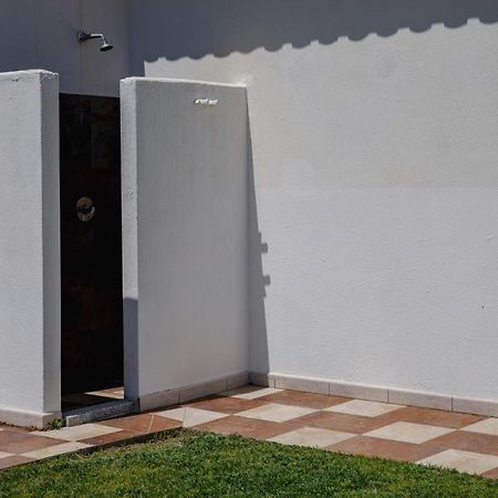 Le Residenze Di Baia Sant'Anna Villa Tanaunella Luaran gambar