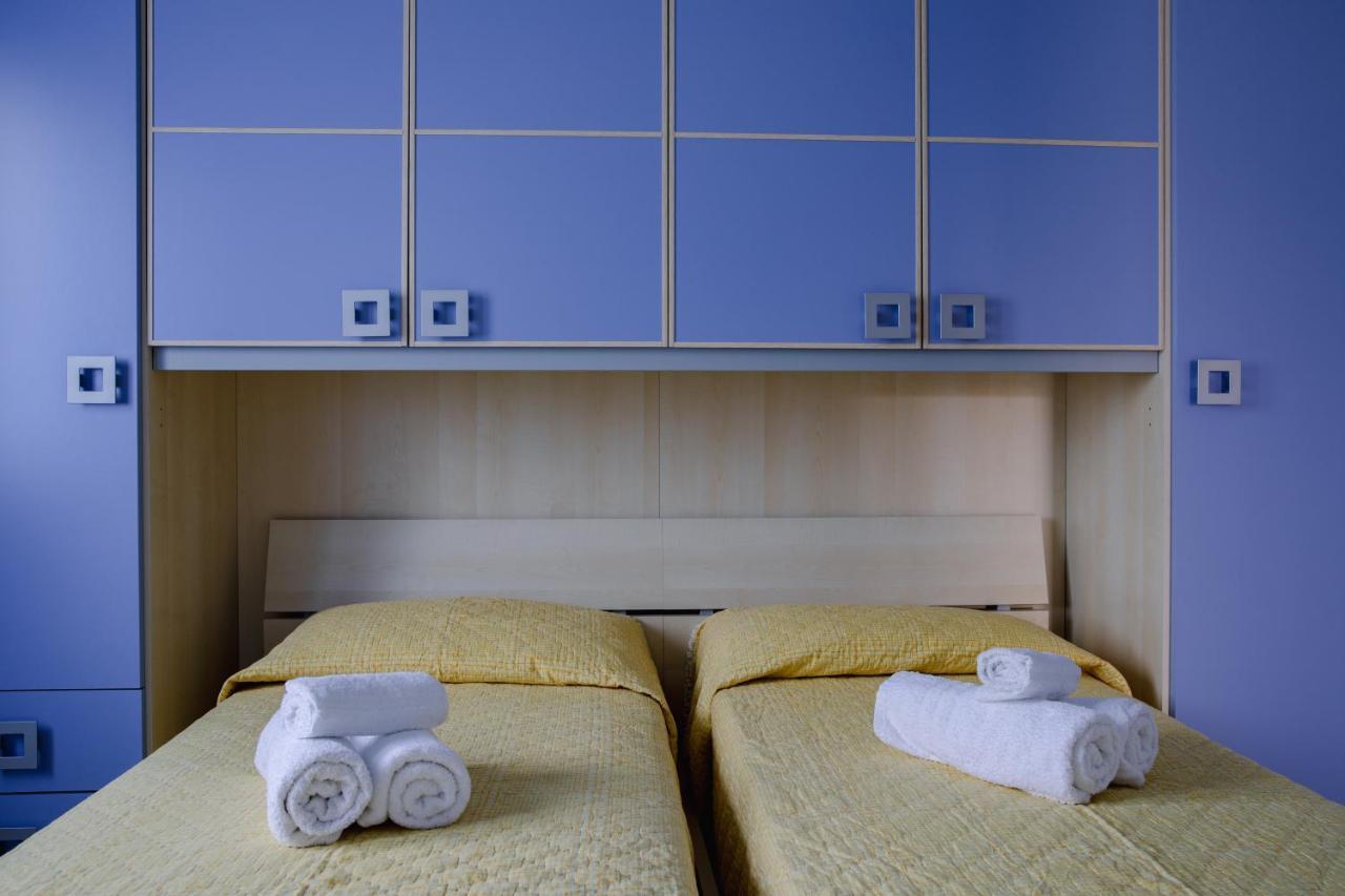 Le Residenze Di Baia Sant'Anna Villa Tanaunella Luaran gambar