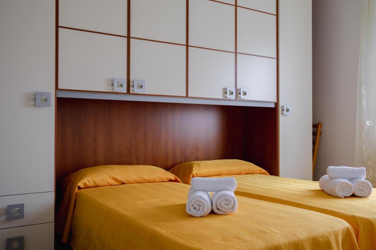 Le Residenze Di Baia Sant'Anna Villa Tanaunella Luaran gambar